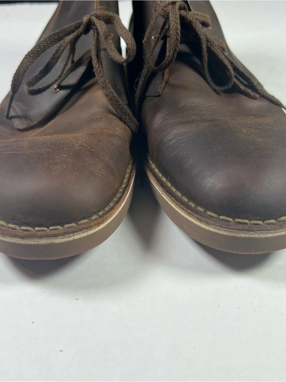 Men's Brown Leather Clarks Desert Boots - Rugged Lace-Up Style #casual #boho
